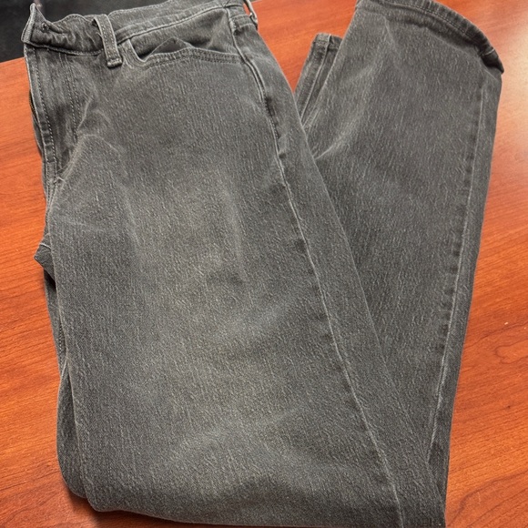 Old Navy Denim - Old navy wow boyfriend jeans size 4 // 010211